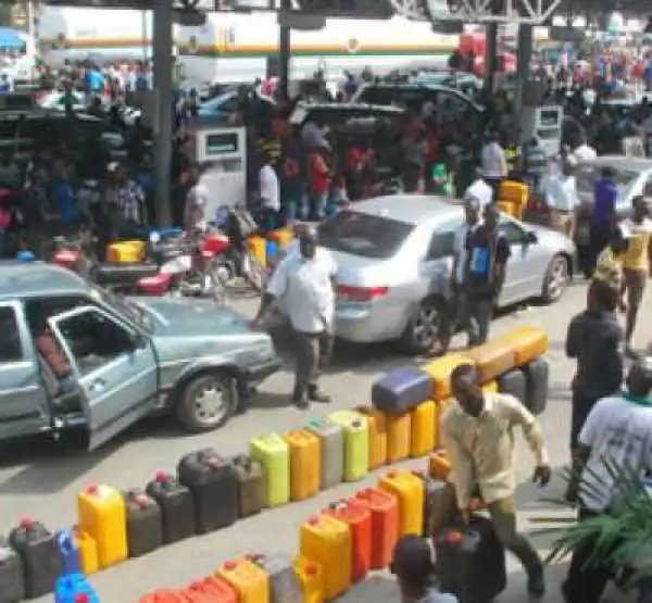 NNPC Apologises To Nigerians For Fuel Scarcity